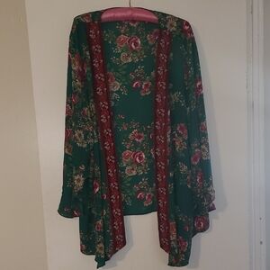 The Pioneer Woman Floral Kimono in Green and Red